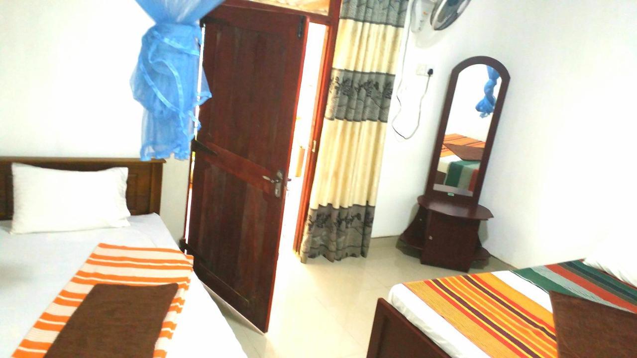 Sigiri Picaso Home Stay Sigiriya Luaran gambar