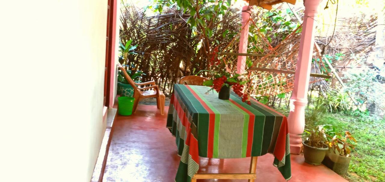 Sigiri Picaso Home Stay Sigiriya Luaran gambar